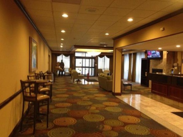Best Western PLUS Lockport image 2