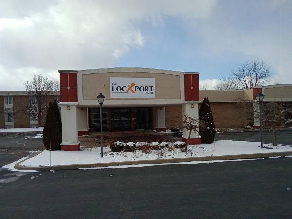 Best Western PLUS Lockport image 6