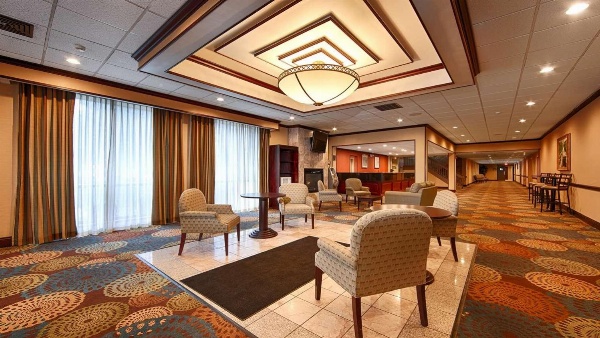 Best Western PLUS Lockport image 7